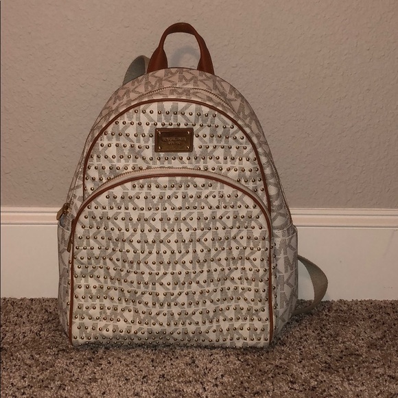 michael kors sale backpacks